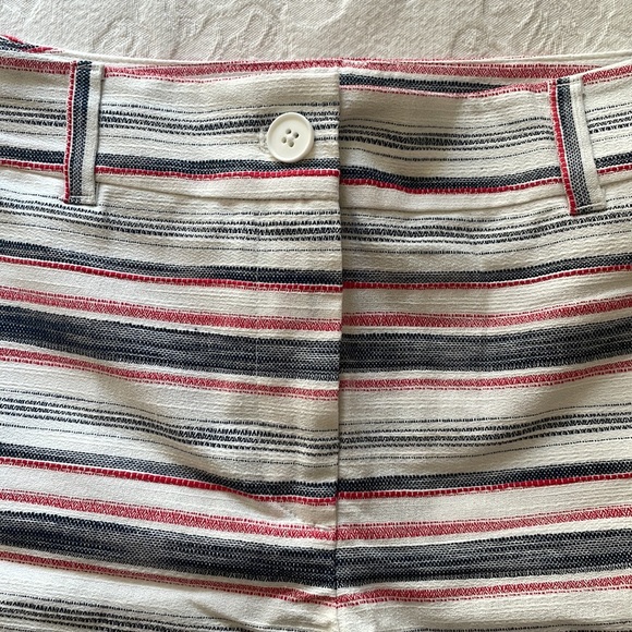 Striped Loft Shorts with 6” Inseam NWT - Picture 2 of 5